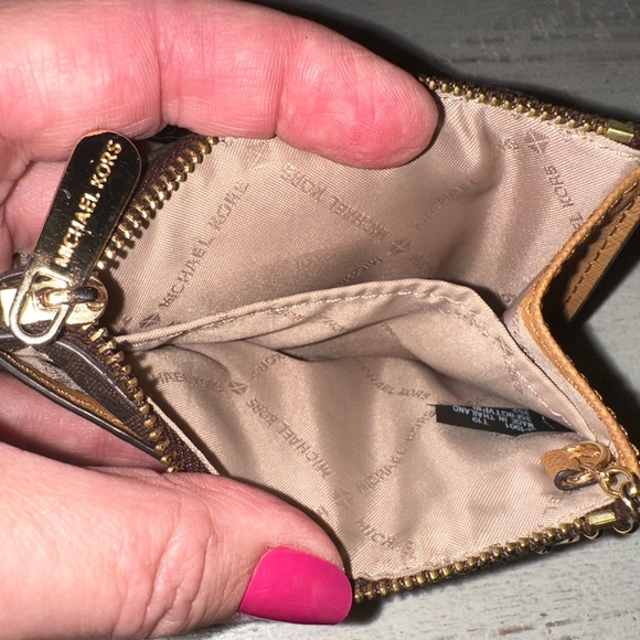 Michael Kors Brown Signature Tote Set - Picture 16 of 16